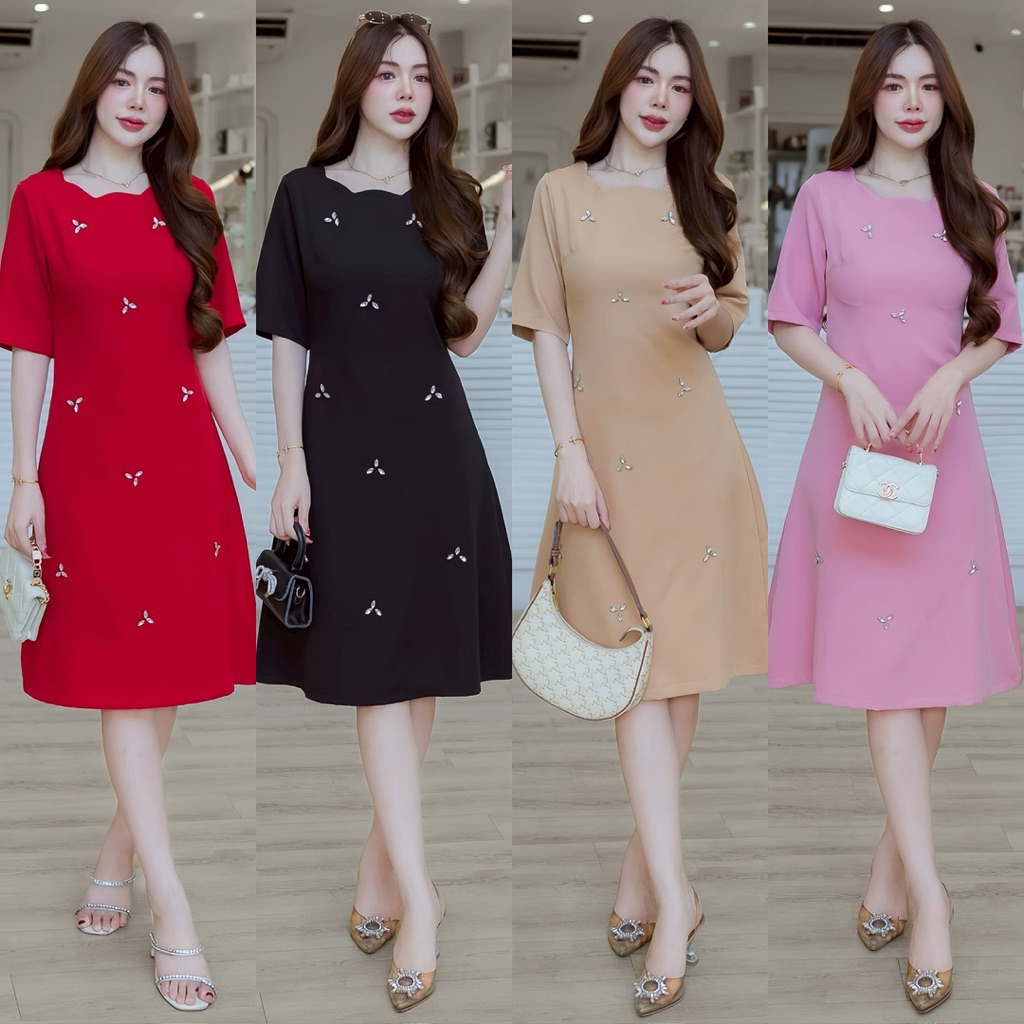 283 เดรสคอหยักแขนสามส่วนแต่งคริสตัลเพชร (ผ้าCotton Nano) – โปรปัง