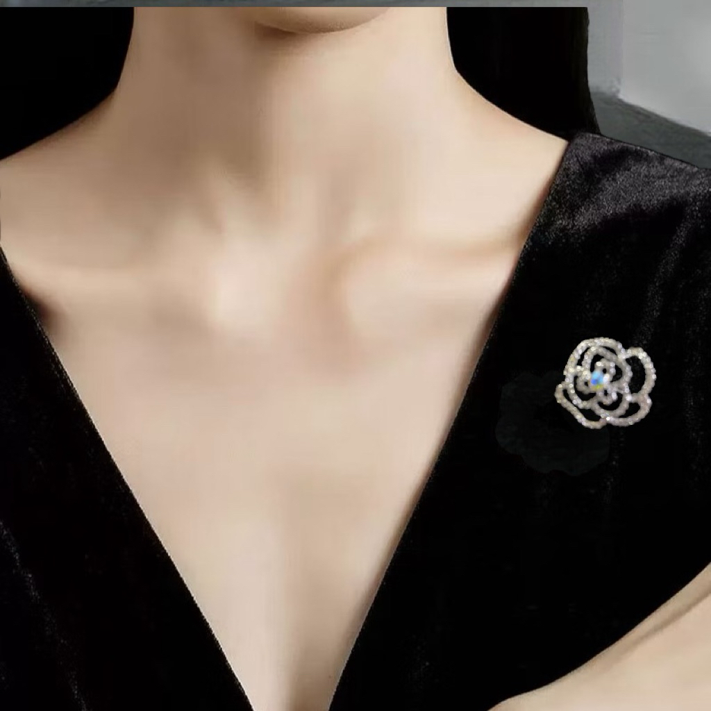 เข็มกลัดเพชรคริสตัลหรู Luxury Crystal Brooch งานพรีเมียม ออกงาน ชุดไทย ชุดราตรี ราคา ถูกที่สุด ดีลบีเคเค แกลเลอรีภาพที่ 7