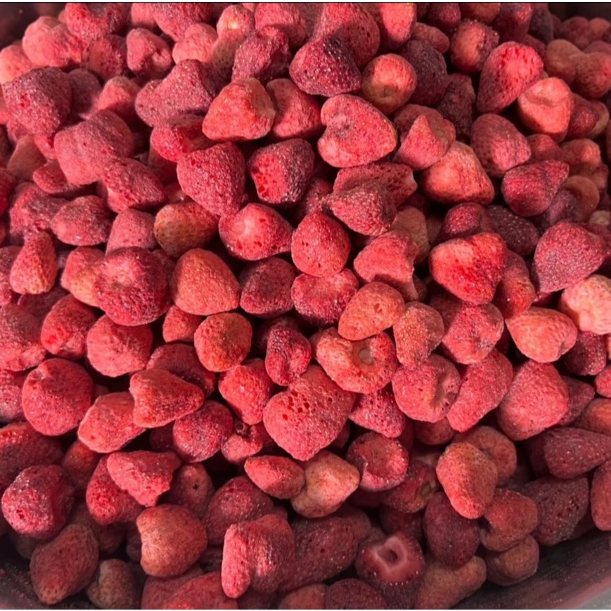 สตรอเบอรี่ ฟรีซดราย size จิ๋ว 1 กิโล และ ยกลัง 5 กิโล  (Strawberry Freeze Dried) อิ่มอร่อย by WM