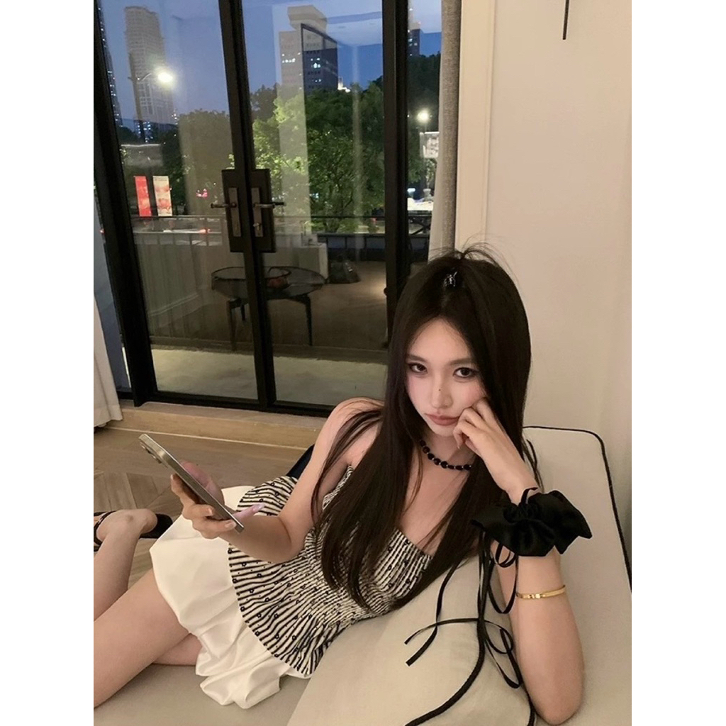 8674# รุ่นนี้ใส่ได้ 2 แบบ จะใส่เป็นเสื้อเกาะอก หรือ กระโปรงก็ดูสวย เนื้อผ้าดี ทรงสวย  TAG:WG.WE 🇰🇷 - รูปที่ 5