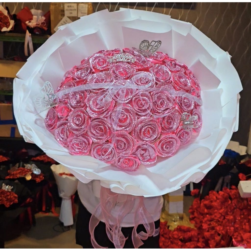 ช่อดอกกุหลาบติดกลิตเตอร์20ดอก สั่งวันนี้ส่งพรุ่งนี้