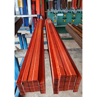 รั้ว ระแนง เมทัลชีท ลายไม้เข้ม3D ลายไม้สักแดง 🍊หนา0.35มิล เก…