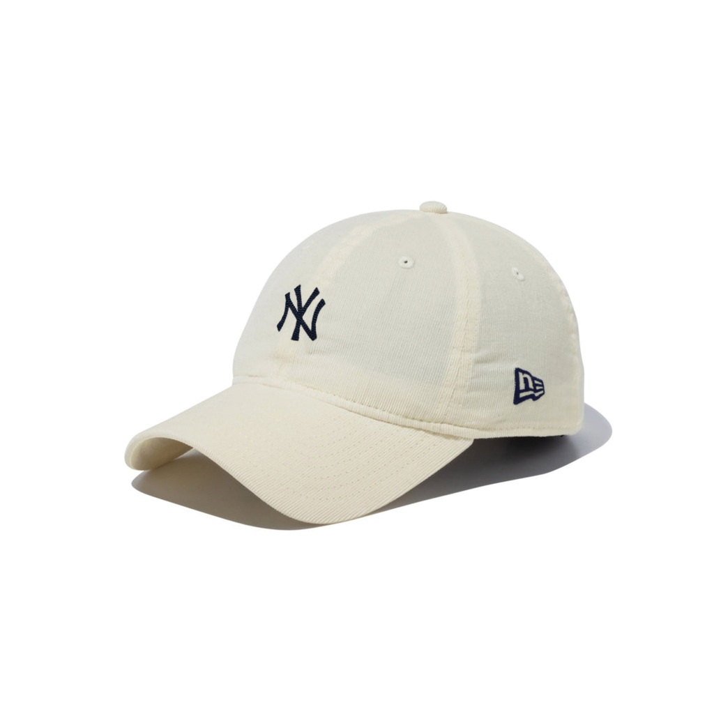 New Era หมวกรุ่น NEW YORK YANKEES JAPAN MICRO CORDUROY CHROME WHITE 9TWENTY CAP