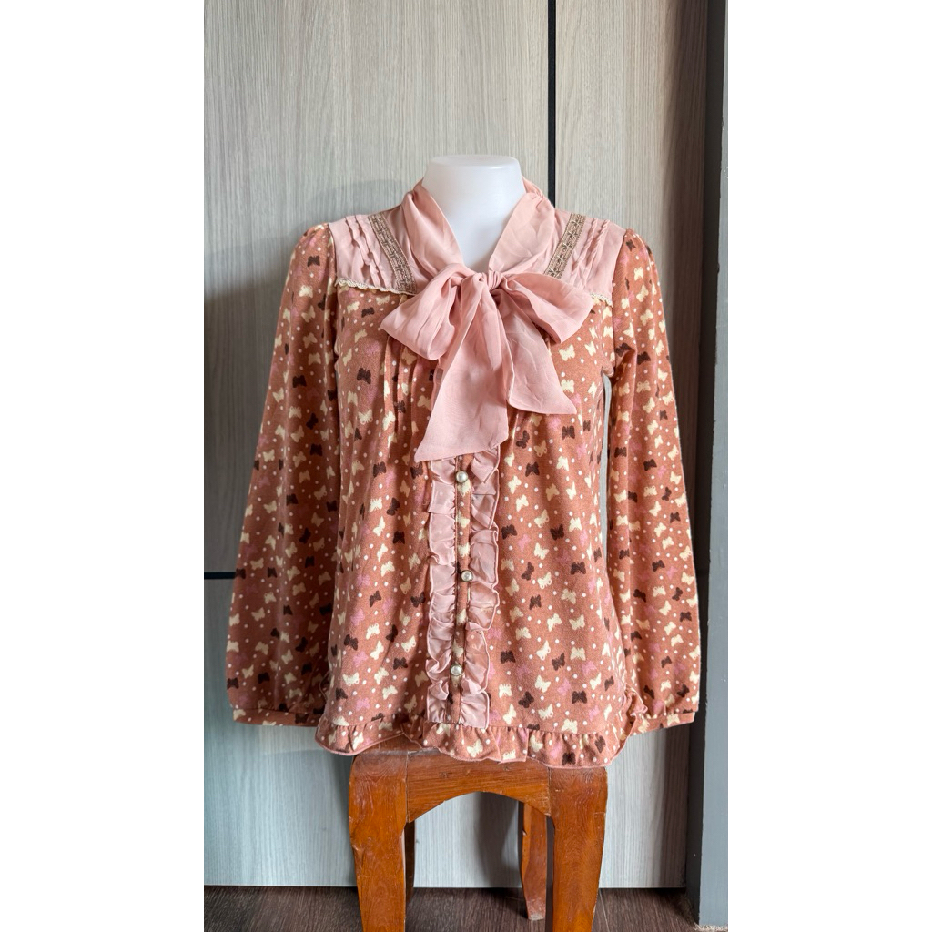 เสื้อ axes femme (ไซส์ M)