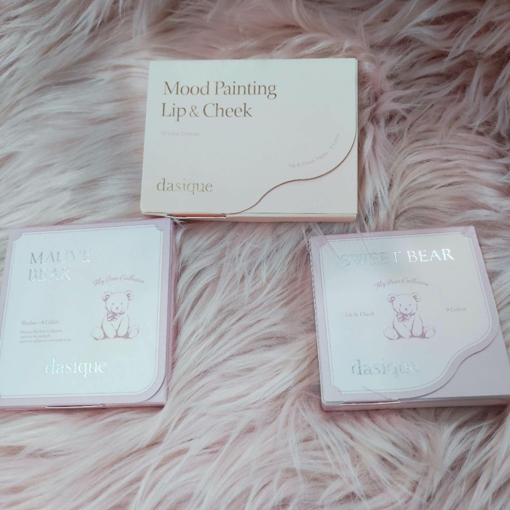 บลัชออนและลิป palette Dasique