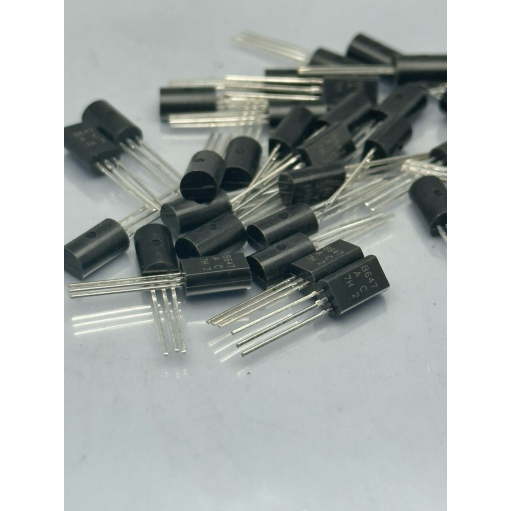 2SB647 B647 TO-92L 1A/120V. สินค้าใหม่พร้อมส่งราคาหนึ่งชิ้น