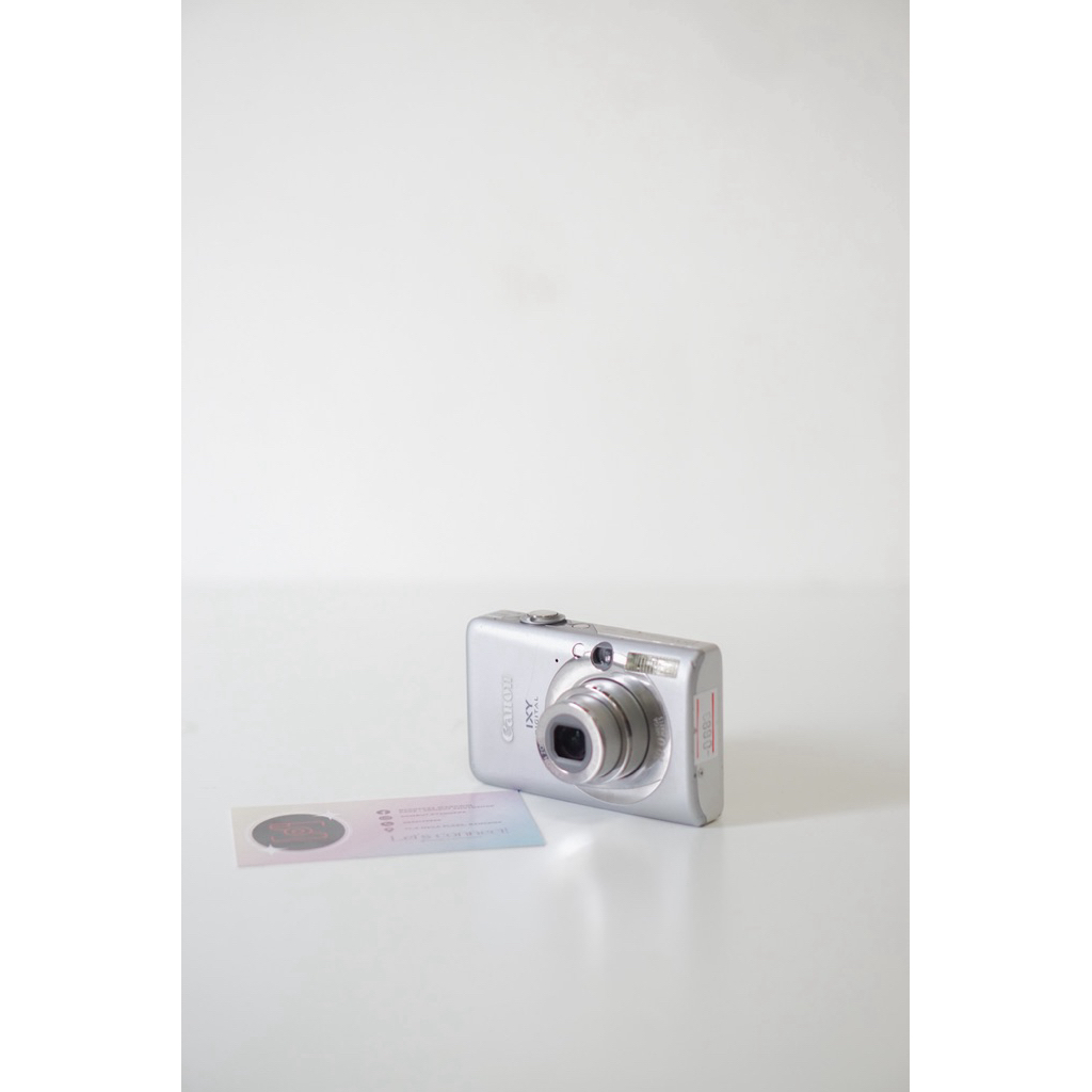 Canon ixy 110 is ( ixus 95 is ) สีเงินเทา มือสอง