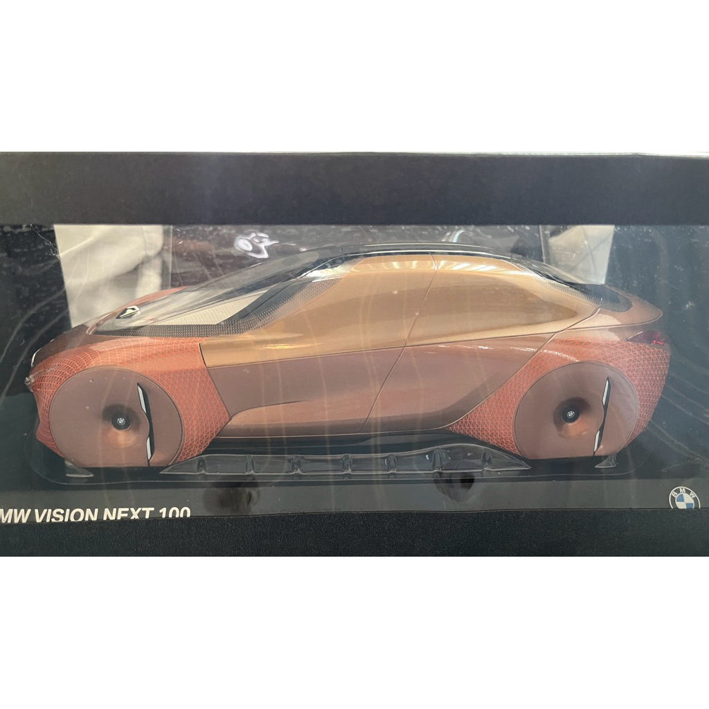BMW vision next 100 car model