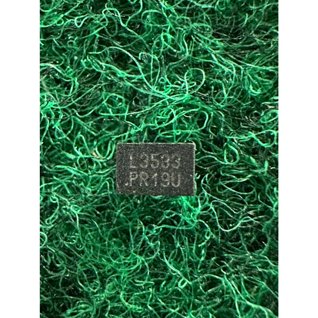 APL3533 , APL3523A , APL5932A , APL3512A  L2AA  , APL5932B  , APL 3533 3523 5932 3512  1  ตัว