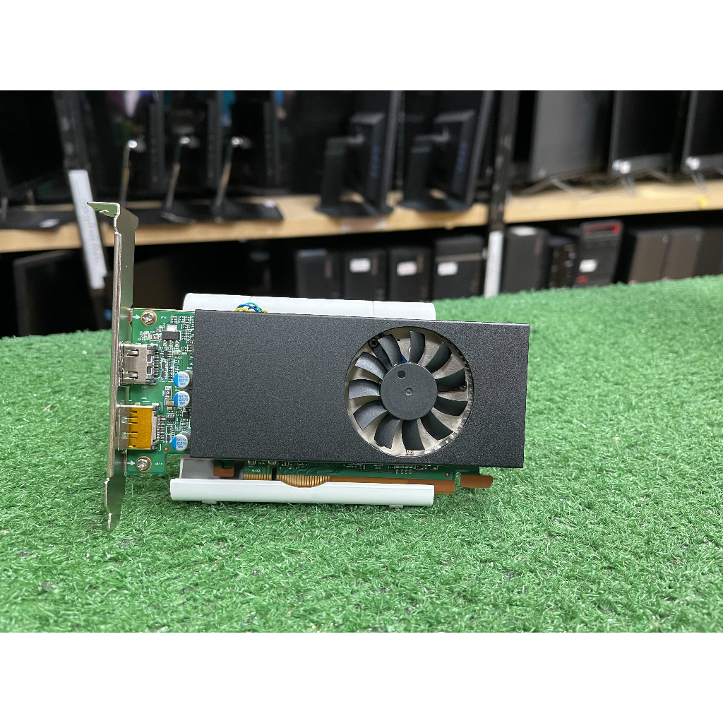 การ์ดจอ RX6400 4GB ขายาว ใส่เคสตั้ง ไซส์มาตราฐานได้