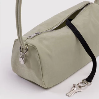 (พร้อมส่ง) BAGGU Nylon Loaf Bag กระเป๋าสะพายไหล่ ปรับสายได้ นำเข้าจากอเมริกา