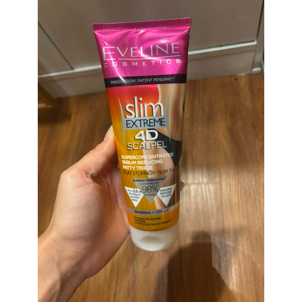 Eveline Slim Extreme 4D Super-Concentrated Anti-Cellulite Serum 250ml. สลิม เอ็กซ์ตรีม 4D สกัลเพล
