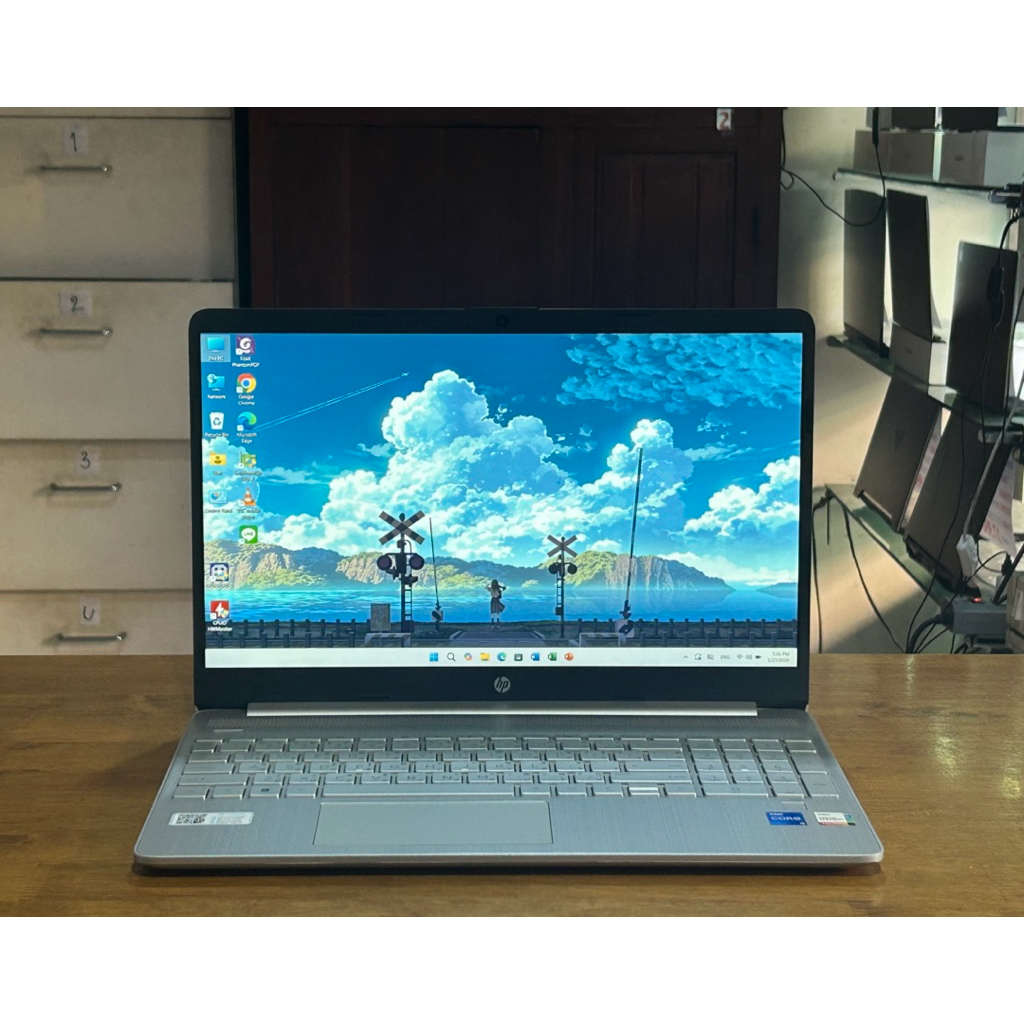 HP 15s-fq5085TU i5-1235U Ram16GB