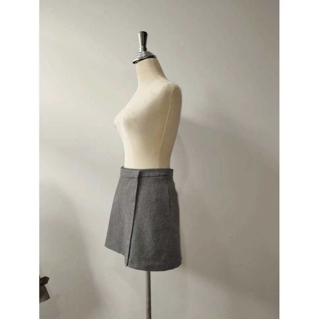 NR4 กระโปรงสั้นผ้าวูลแบบพันรอบตัว zara thumbnail 3