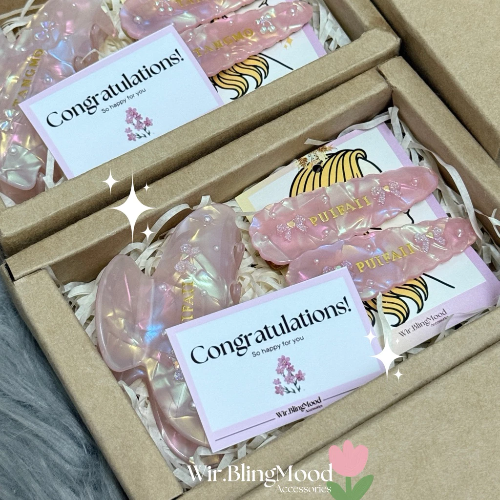 🎁Set Box กิ๊บติดชื่อ คุ้มที่สุด! 🌟 ของขวัญรับปริญญา วันเกิด ผูกโบว์ มีการ์ดหลากหลายโอกาส แจ้งชื่อทางแชท [ส่งทุกวัน⭐️]
