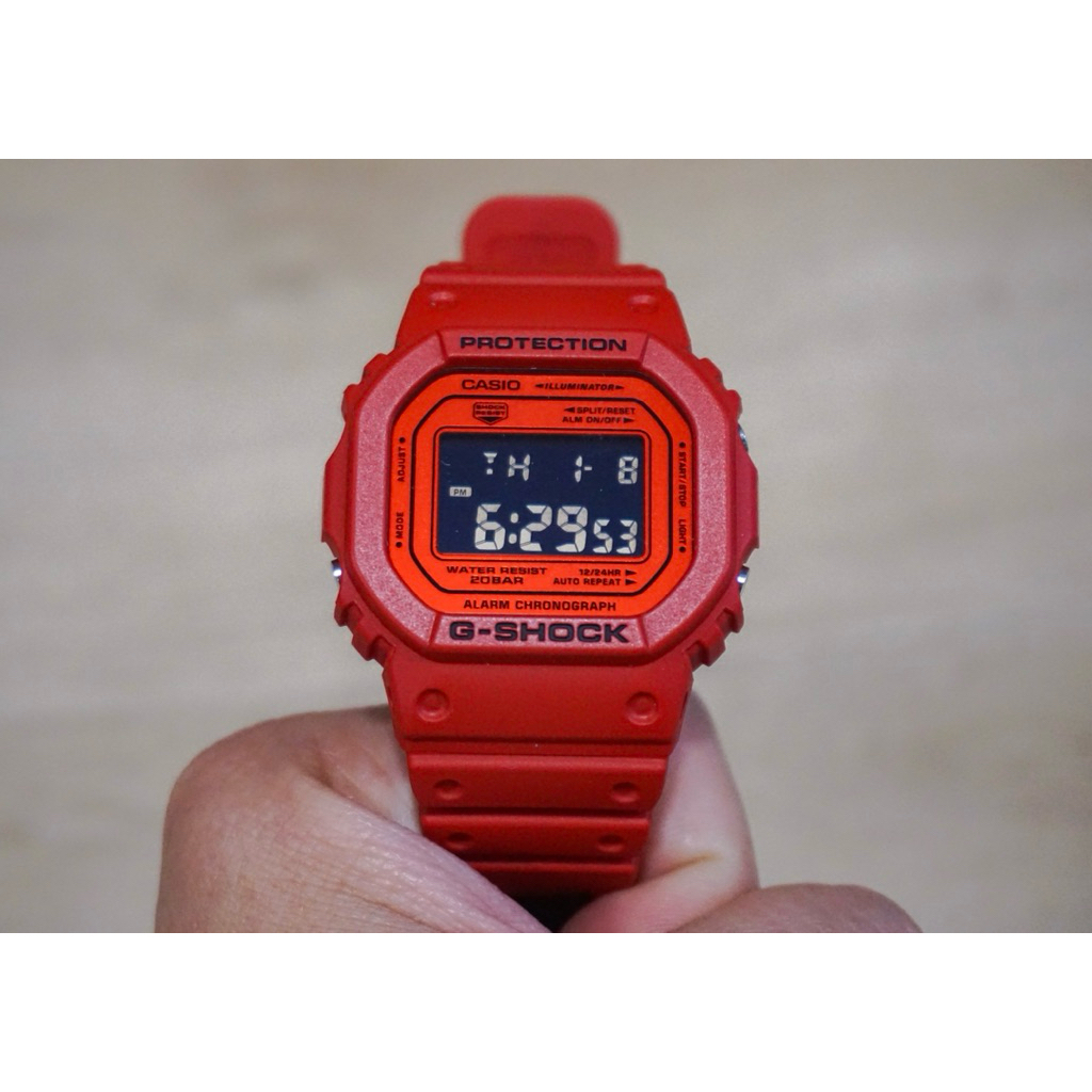 [มีสินค้าพร้อมจัดส่ง] CASIO G-SHOCK DW-5600RRB-4, DW-5600RRB-4DR, DW-5600RRB, DW-5600