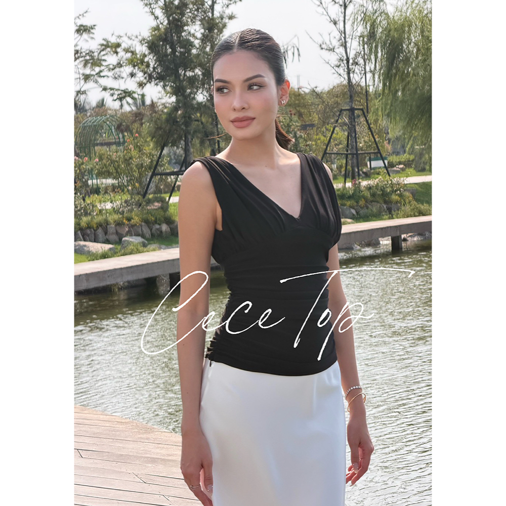 SEASON STUDIO - CECE TOP / เสื้อคอวี ดีเทลจับจีบทั้งตัว