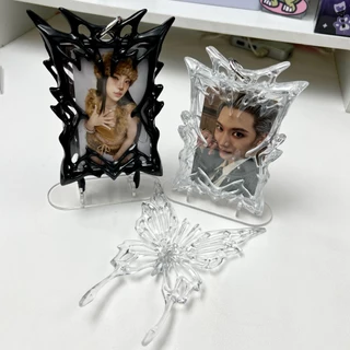 (พร้อมส่ง) เฟรมการ์ดพวงกุญแจ ปีกผีเสื้อ เคสสำหรับใส่การ์ด สไตล์เท่ห์ๆ Y3K - ร้านไทย