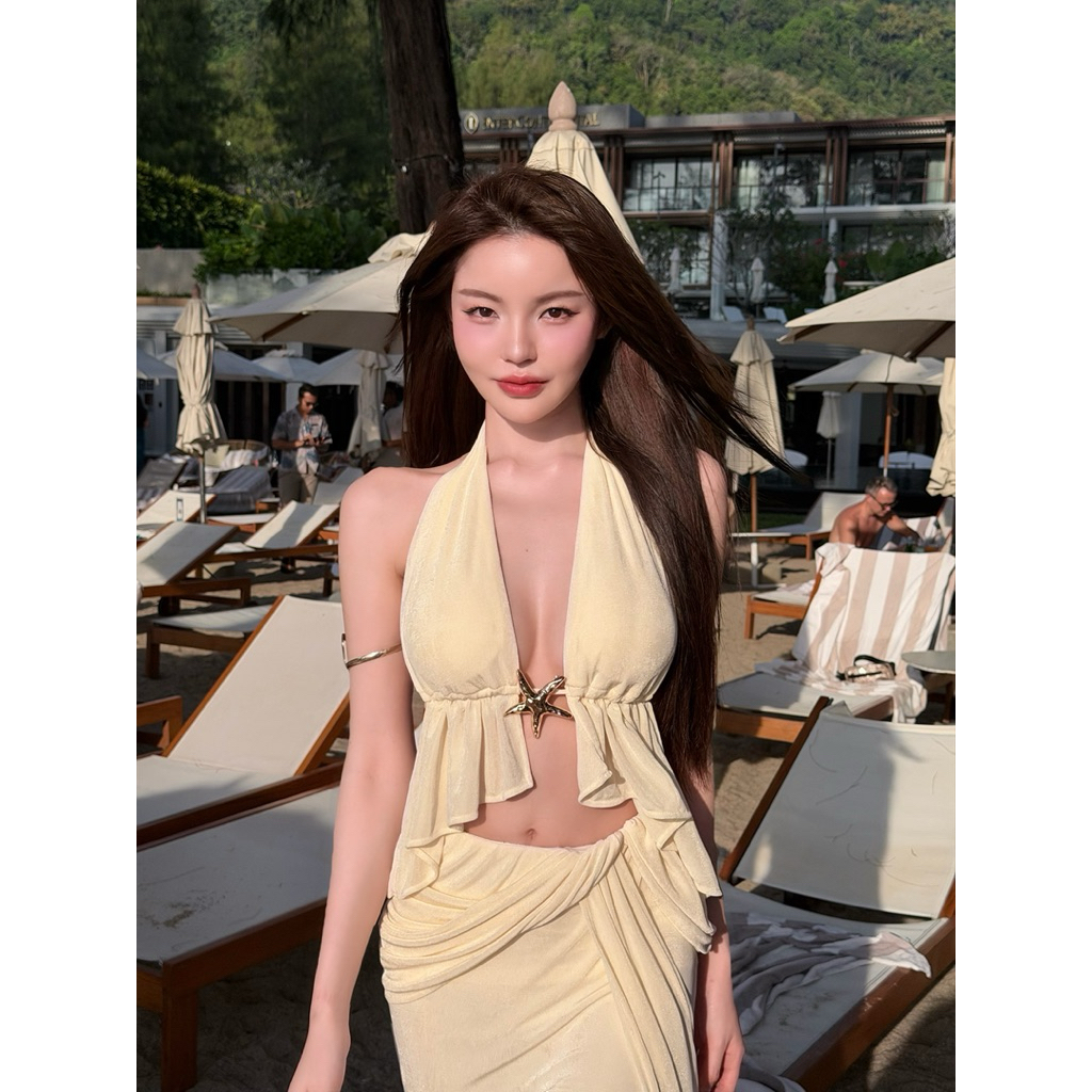 Deysi ชุดเซทไปทะเล 2ชิ้นมาพร้อมเสื้อและกระโปรงชุดไปทะเลน่ารักมากค่ะหรูหรามากเสื้อมีฟองน้ำให้ในตัวและตกแต่งด้วยปลาดาว