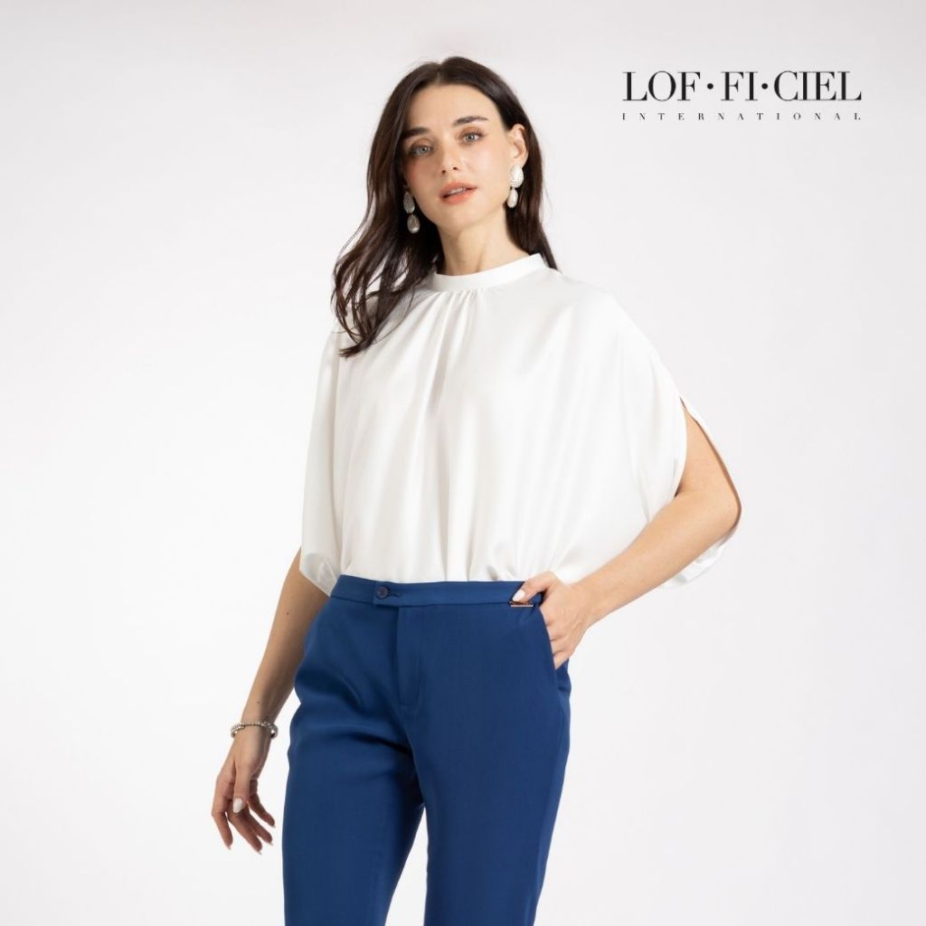 LOF-FI-CIEL Blouse Silk Satin butterfly White เสื้อผู้หญิง ซิล ซาติน ทรงหลวม ไม่ต่อแขน สีขาว F9Y1WH