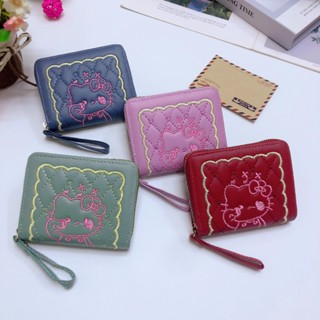 SS101#กระเป๋าสตางค์ใบสั้น 📌มีซิปใบสำหรับใส่เหรียญ 📌มีช่วงใส่…