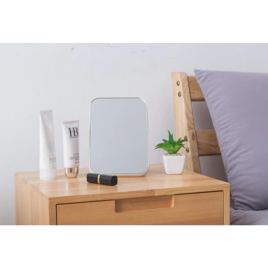 กระจกแต่งหน้าพับได้ ขนาดกะทัดรัด พกพาสะดวก กระจกกระจกแต่งหน้าสี่เหลี่ยมมุมฉากขนาด20*15ซม - รูปที่ 3