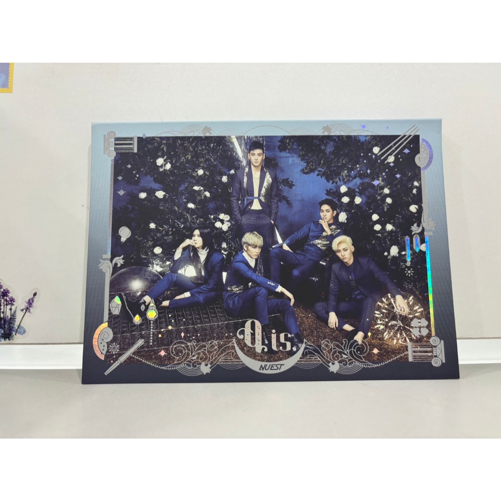 1 CD MUSIC  ซีดีเพลงเกาหลี  Nuest - 4th Mini / Q is    (Z3E127)