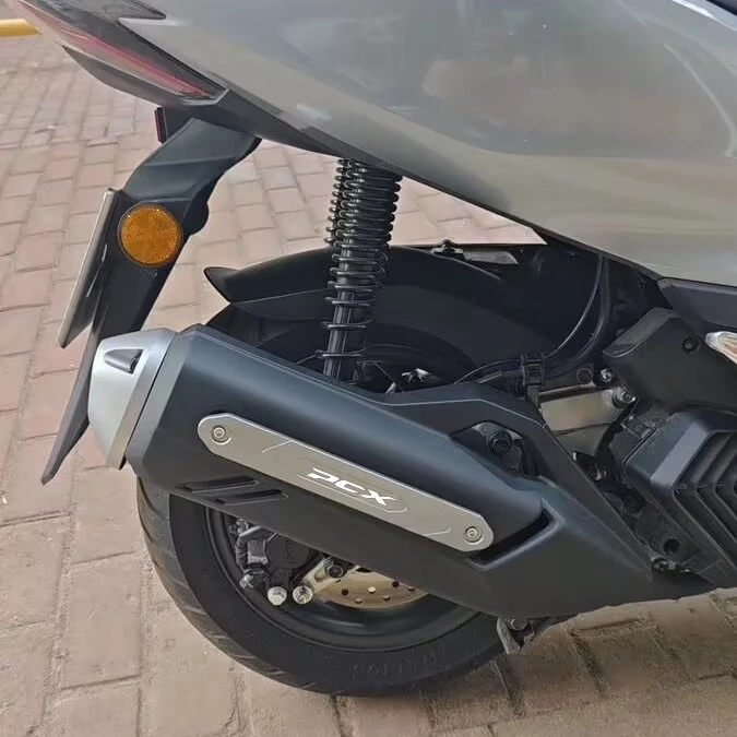 แผ่นแต่งกันรอย PCX อลูมิเนียม thumbnail 9