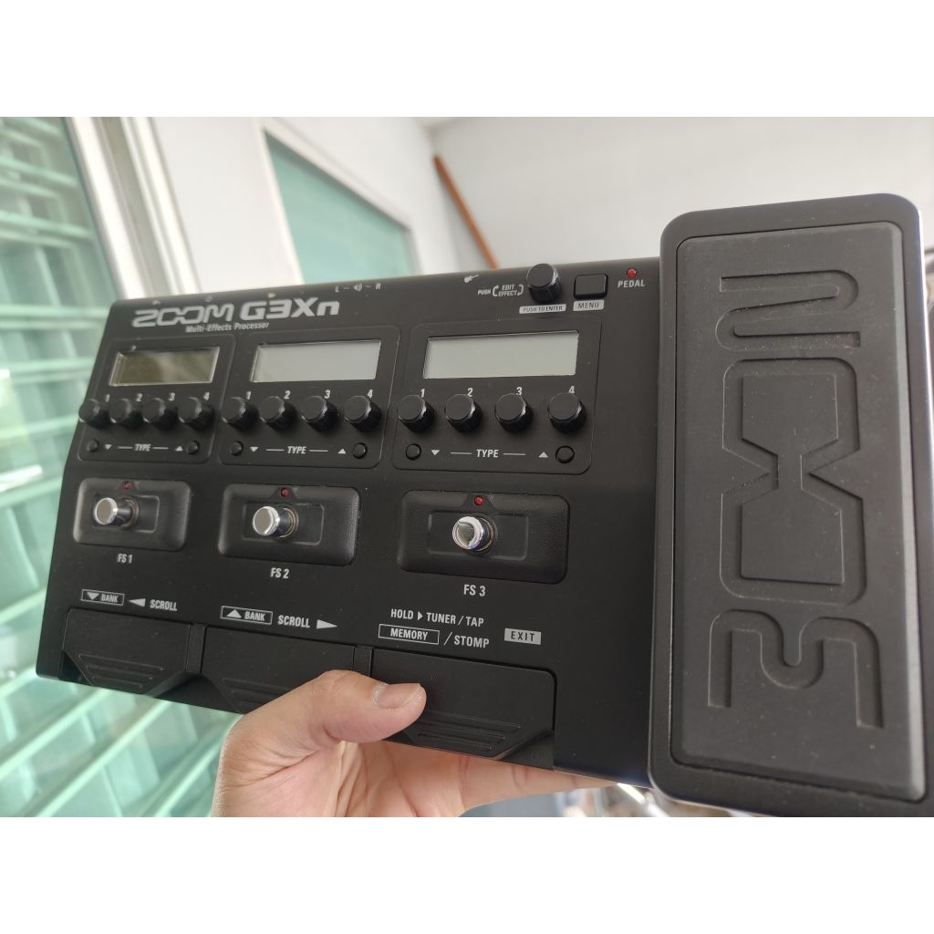 multi Effect เอฟเฟคกีต้าร์ Zoom G3Xn สภาพสวย พร้อม adapter แท้ การใช้งานสมบูรณ์ ฟังก์ชั่นครบๆ สเปคดี