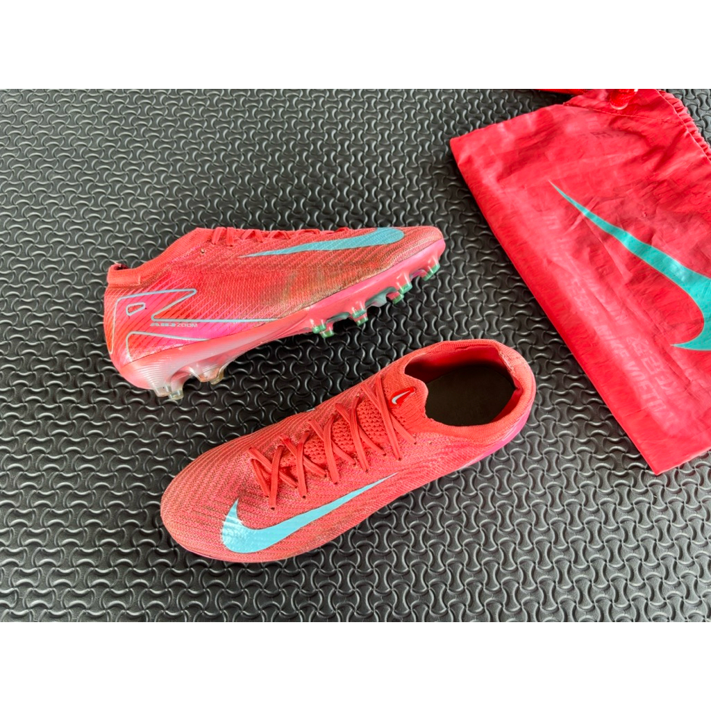 MV 16 Elite AG/Size 40.5/255