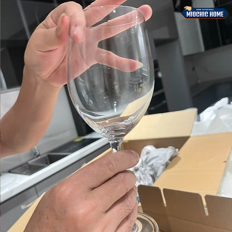 แก้วไวน์แดง แก้วไวน์ ยกกล่อง 6 ใบ แก้วแชมเปญ แก้วไวน์ขาว Wine glass 190 มล. แก้วไวน์สวยๆ แก้วเหล้า