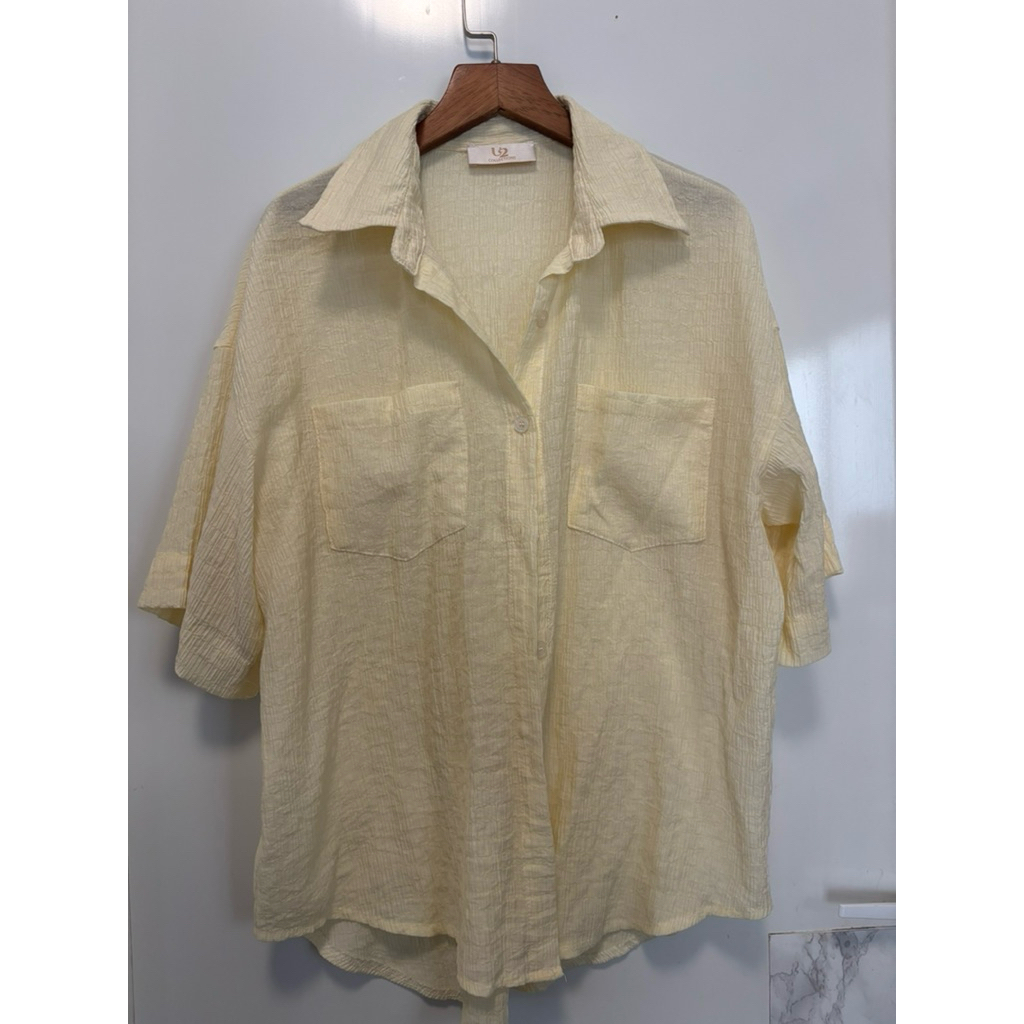 U2 เสื้อU2 เสื้อเชิ้ตทรง Oversize