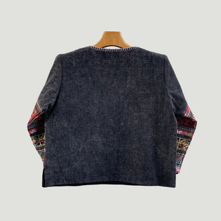 เสื้อใบปอผ้าฝ้ายชินมัยสโตนวอช คอกลมแขนยาวแต่งผ้าทอลายอาข่า สไตล์พื้นเมือง ใส่สบาย มีขนาด 36-44 นิ้ว