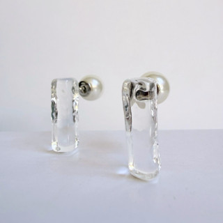 ต่างหูแก้ว รุ่น Polar Sparkle (long) แบรนด์ Lily.Joy พร้อมก้…