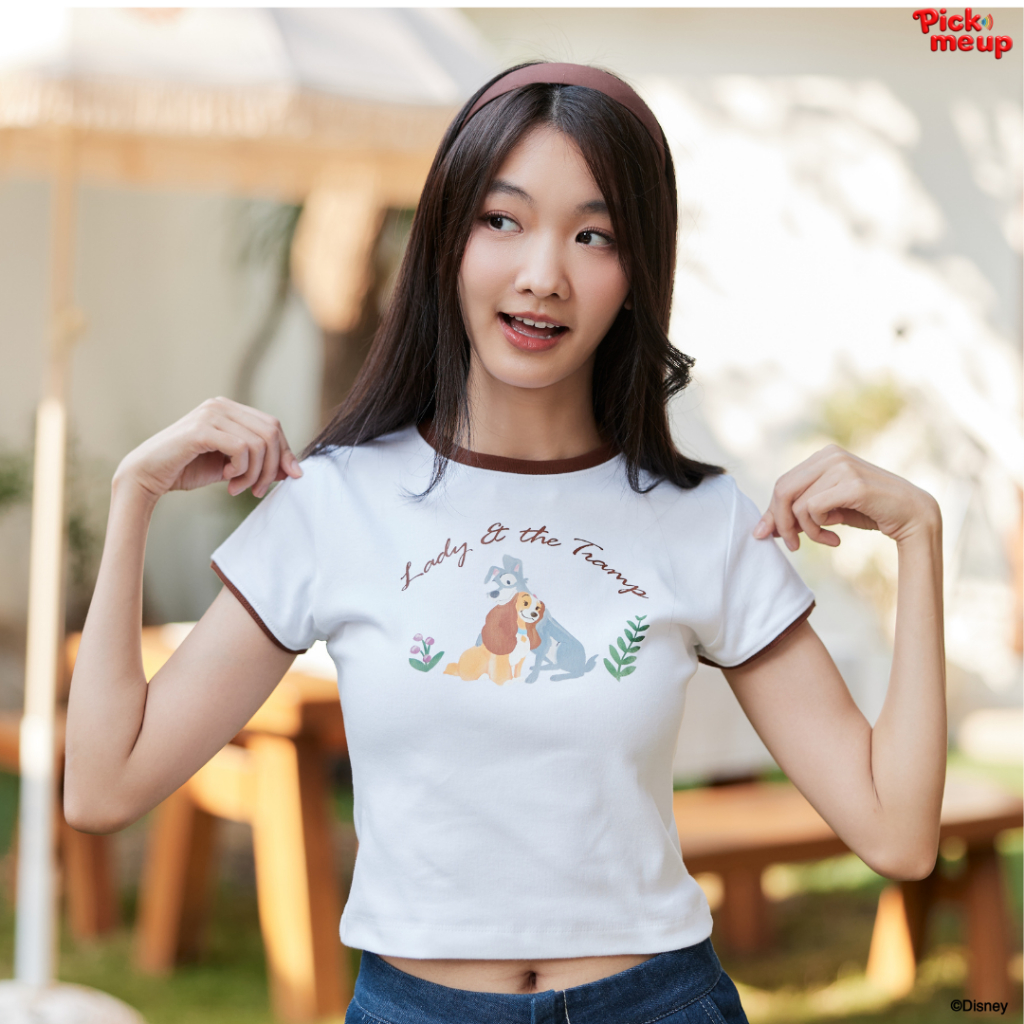 PickMeUp เสื้อทรง Baby Tee พิมพ์ลาย Lady&The Tramp Family ลิขสิทธิ์ Disney