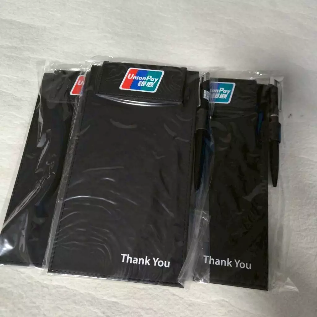 Bill Pad แผ่นรองเซ็นต์บิล พร้อมปากกา แผ่นรองเซ็นต์สลิปบัตรเครดิต พร้อมปากกา มีช่องเสียบปากกา เกรดดี สินค้าใหม่