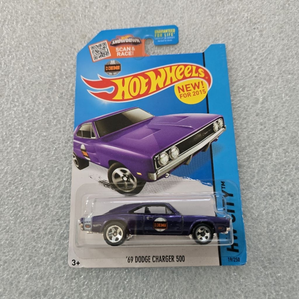Hotwheels 69 dodge charger 500
