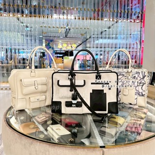 LYN x TUESLOVE กระเป๋า LYN รุ่นป้าตือ THE POCKET BAG คอลเลคช…