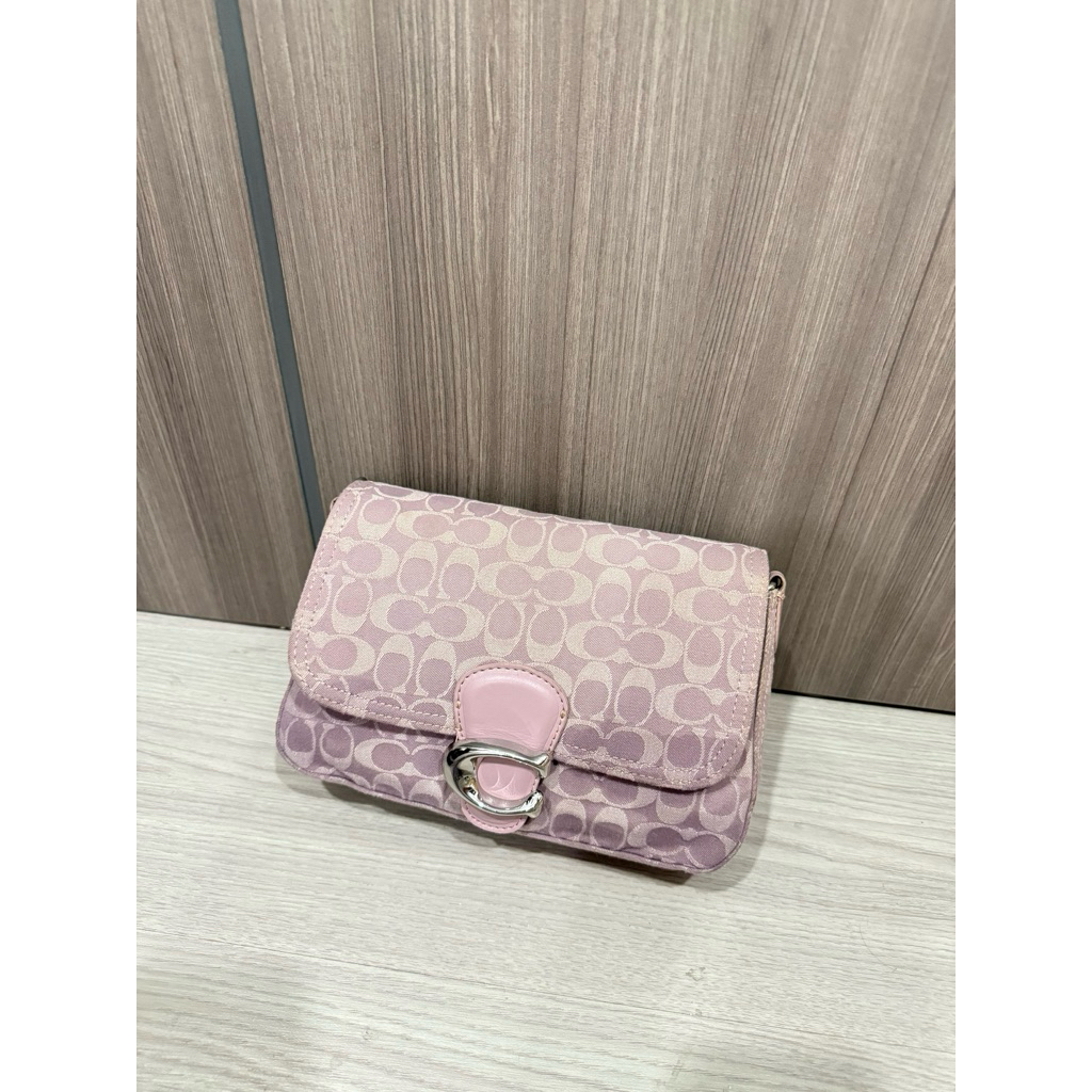 ส่งต่อ COACH Soft Tabby Signature Denim | เทียบ