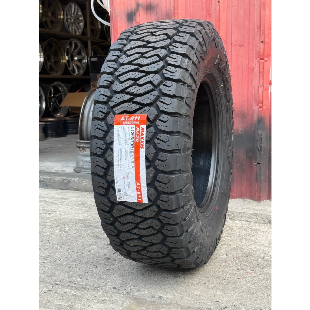 265/70R16 ยาง Maxxis รุ่น RAZR AT811 ยางปี 26 ต่อเส้น ฟรีจุ๊บลม