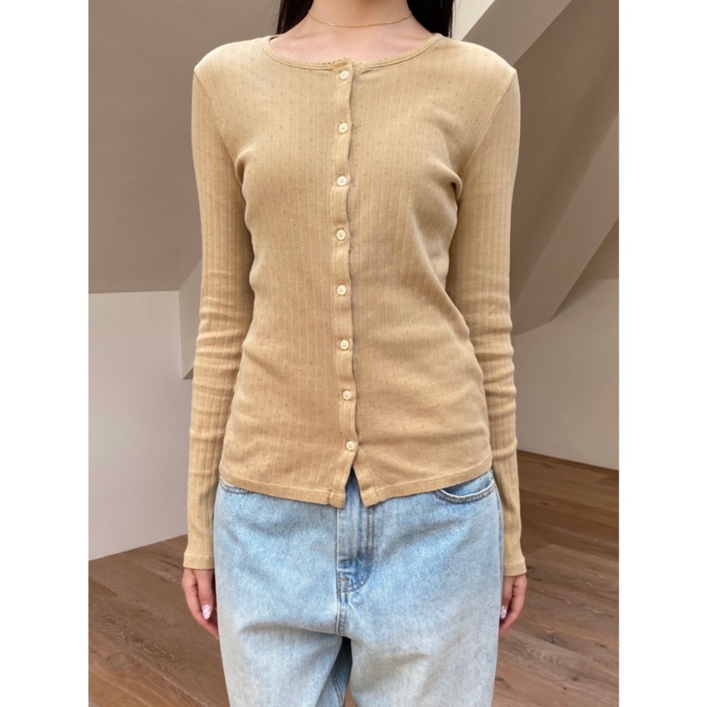 (พร้อมส่ง) BrandyMelville Zelly Ribbed Top เสื้อแขนยาว ของแท้จากช็อป