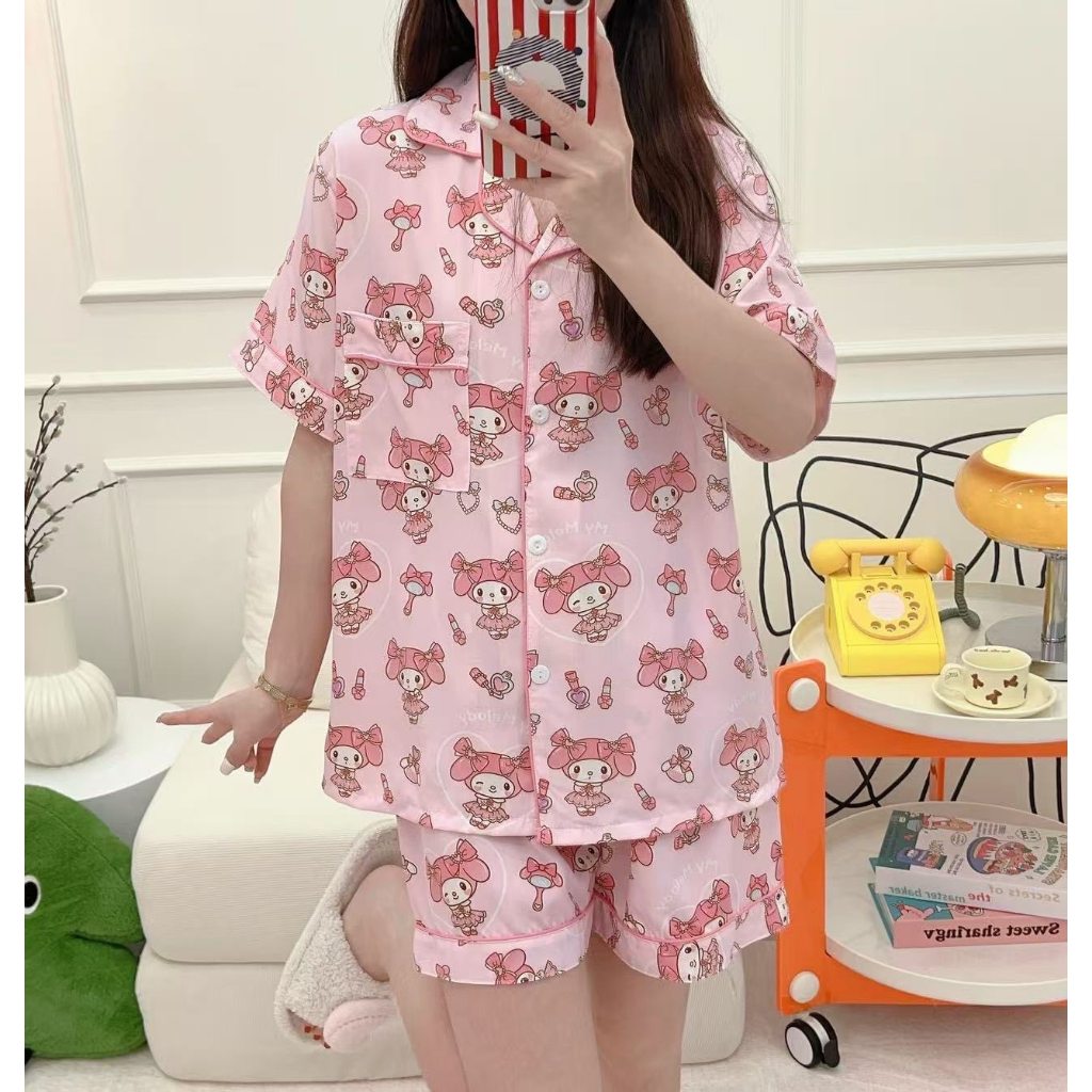 ชุดนอนไหมอิตาลี่พรีเมี่ยมป้าย Yfactory อก 48" เนื้อผ้าเยื่อไผ่ผสมไหมอิตาลี่ เนื้อนุ่ม ลายชัดงานหน้าใ