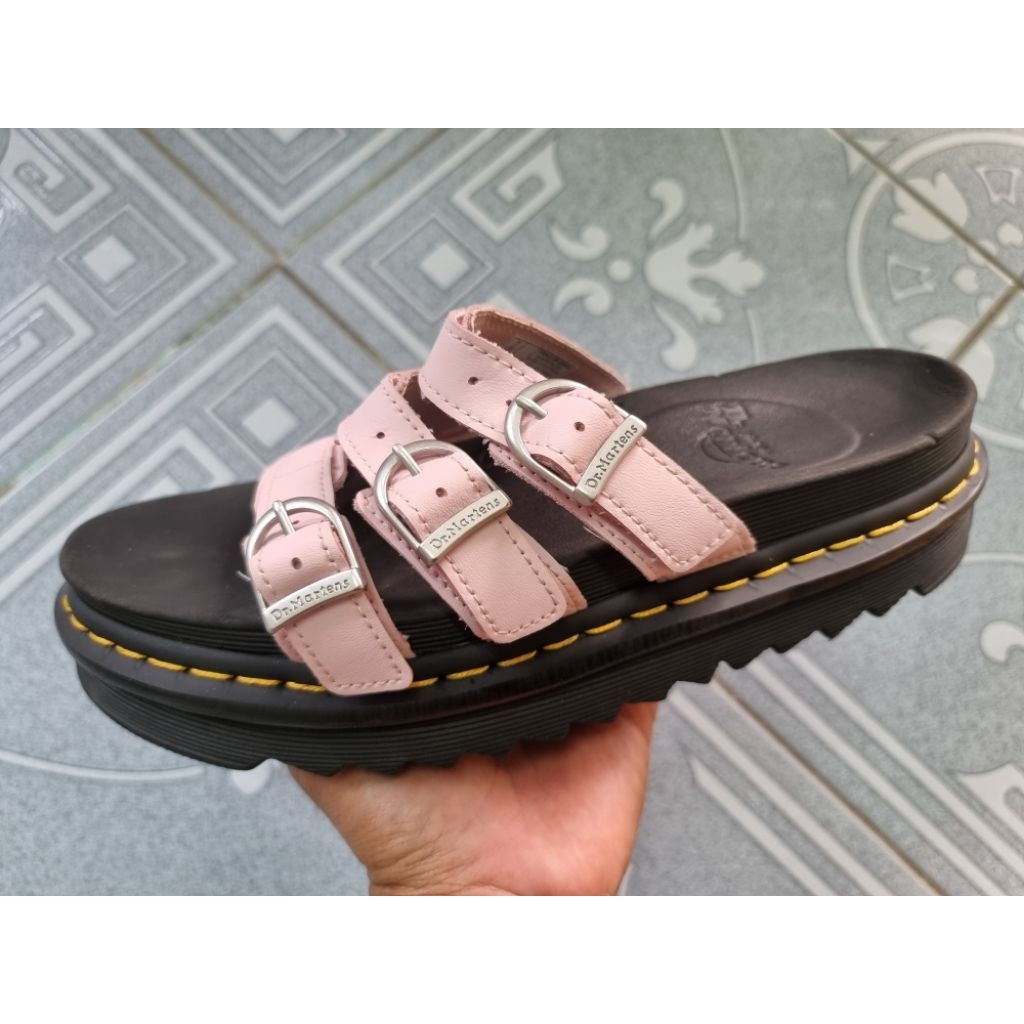 รองเท้าแตะ Dr.martens size41