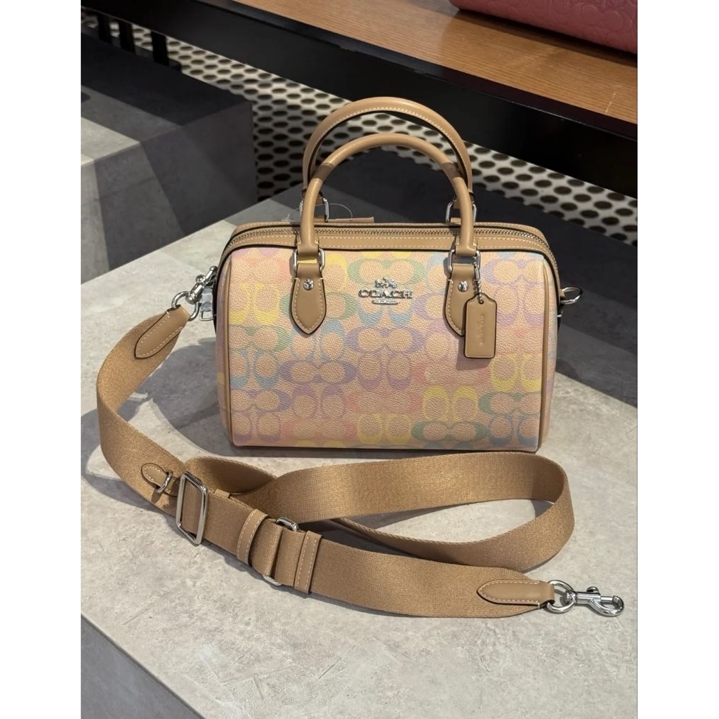 รุ่นใหม่และรุ่นเก่า ROWAN SATCHEL IN SIGNATURE CANVAS CH280 CH486 CR122 หมอน - รูปที่ 7