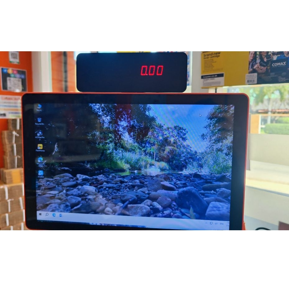 คอมพิวเตอร์ จอทัชได้ จอ 17นิ้ว CPU n2840 2.16GHz แรม 8GB มีจอแสดงราคา