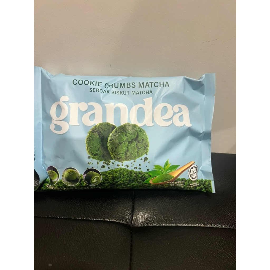 Grandea Cookie Crumbs รส Matcha ขนาด 454กรัม