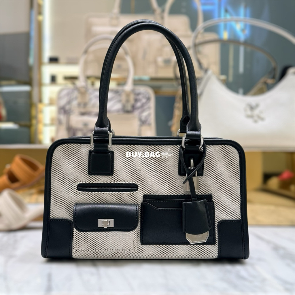 LYN กระเป๋า TUE LOVE S CANVAS BAG / กระเป๋า TUE LOVE XL