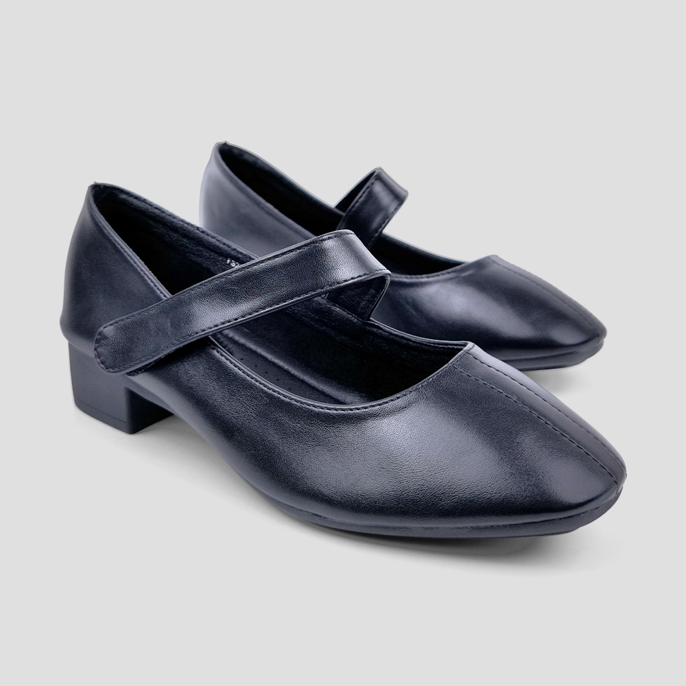 ST.JAMES รองเท้าคัทชูหนัง PU / รองเท้าส้นเตี้ย ส้น 3.2 ซม. รุ่น SERA สี BLACK | รองเท้า ผู้หญิง