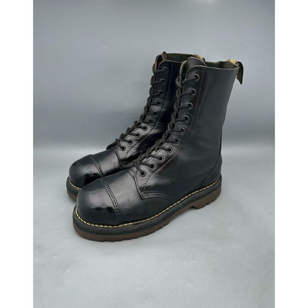 Dr.martens 7625 England ( หัวเหล็ก ) Size38