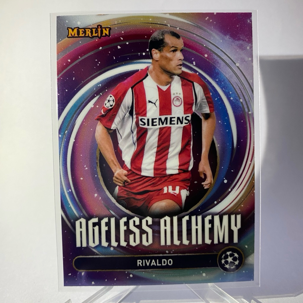 การ์ดนักฟุตบอล RIVALDO , OLYMPICCOS, AGELESS ALCHEMY, TOPPS MERLIN 2025